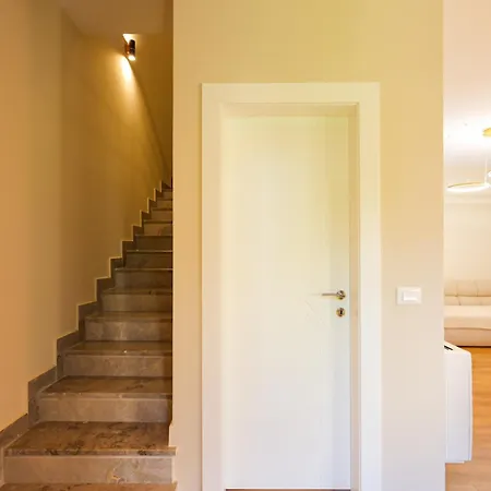 Βίλα Sanpietro Vacation Plazhi San Pietro